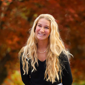 Meet your Posher, Kaitlyn